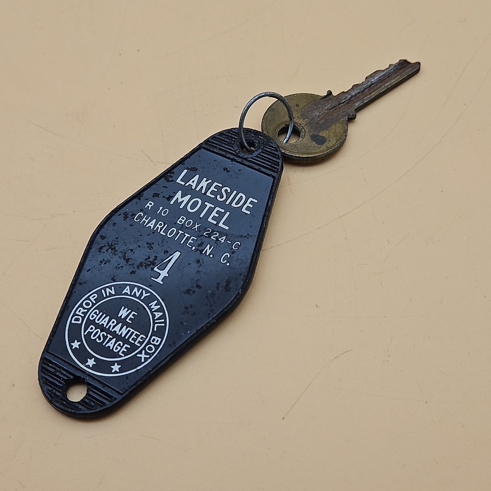 Vintage Lakeside Motel Charlotte NC Hotel Key Black